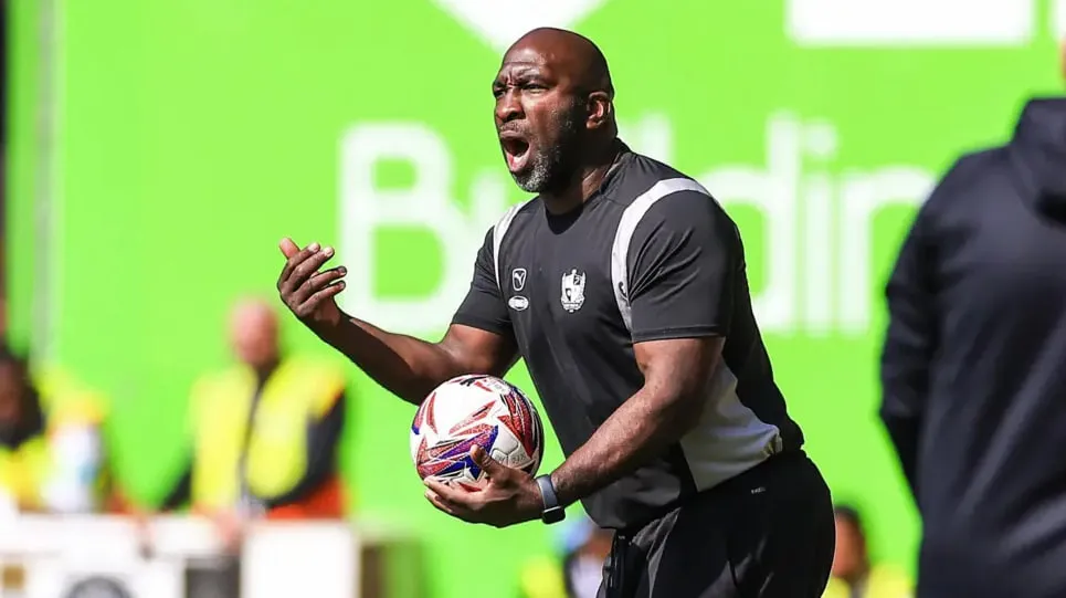 The Unconventional Path of a Football Manager