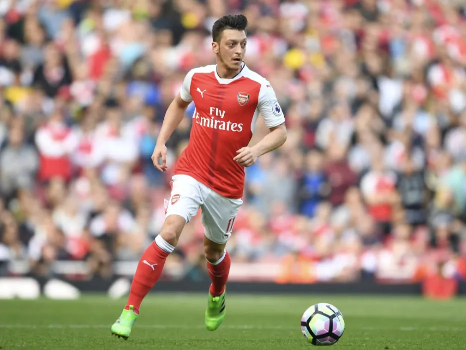 Ozil's Resurgence Against Burnley: A Tactical Masterclass