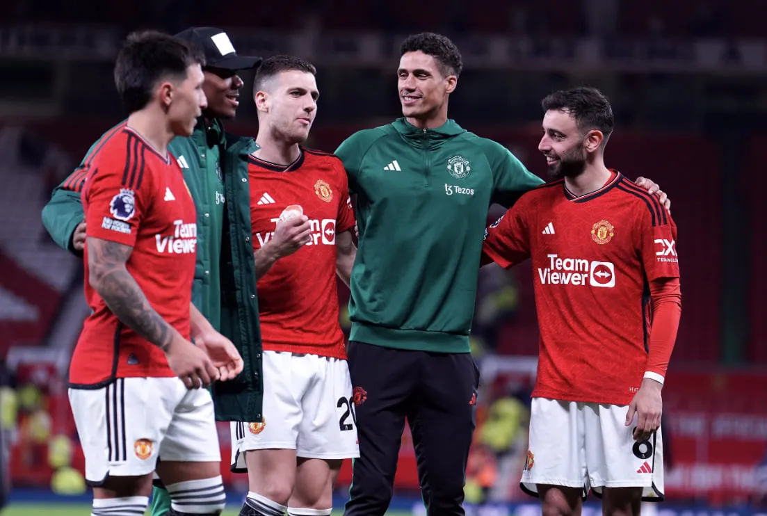 Ten Hag's Rebuilding Challenge: Who Steps Up?