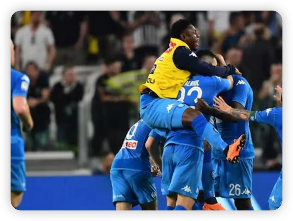 Napoli's Wing Play Dominance